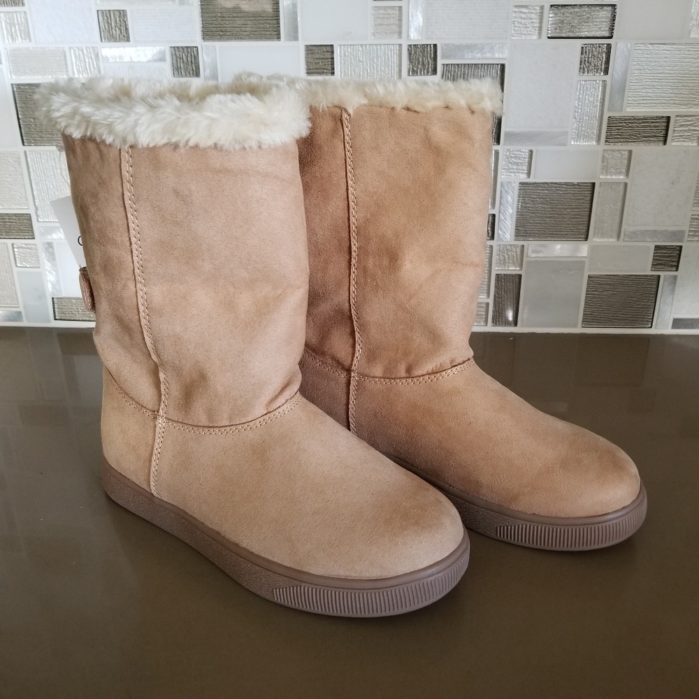 NEW Cat & Jack Boots